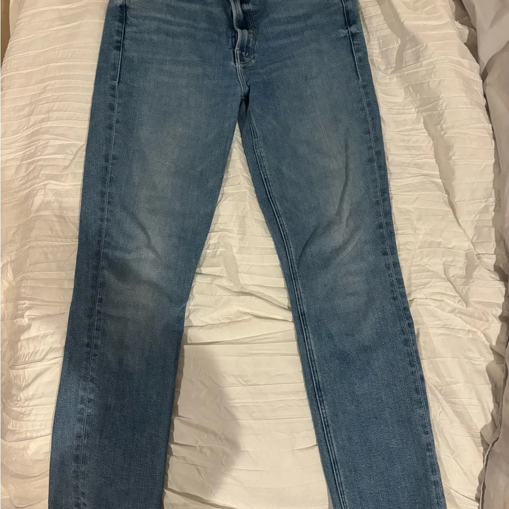 MOTHER Mid Rise Dazzler Ankle Fray Jeans - Light Blue / Medium Blue - Picture 5 of 6